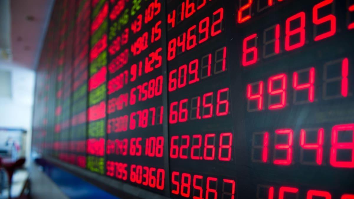 Featured image for Bitcoin ETFs Record $782 Million Outflow in a Single Day