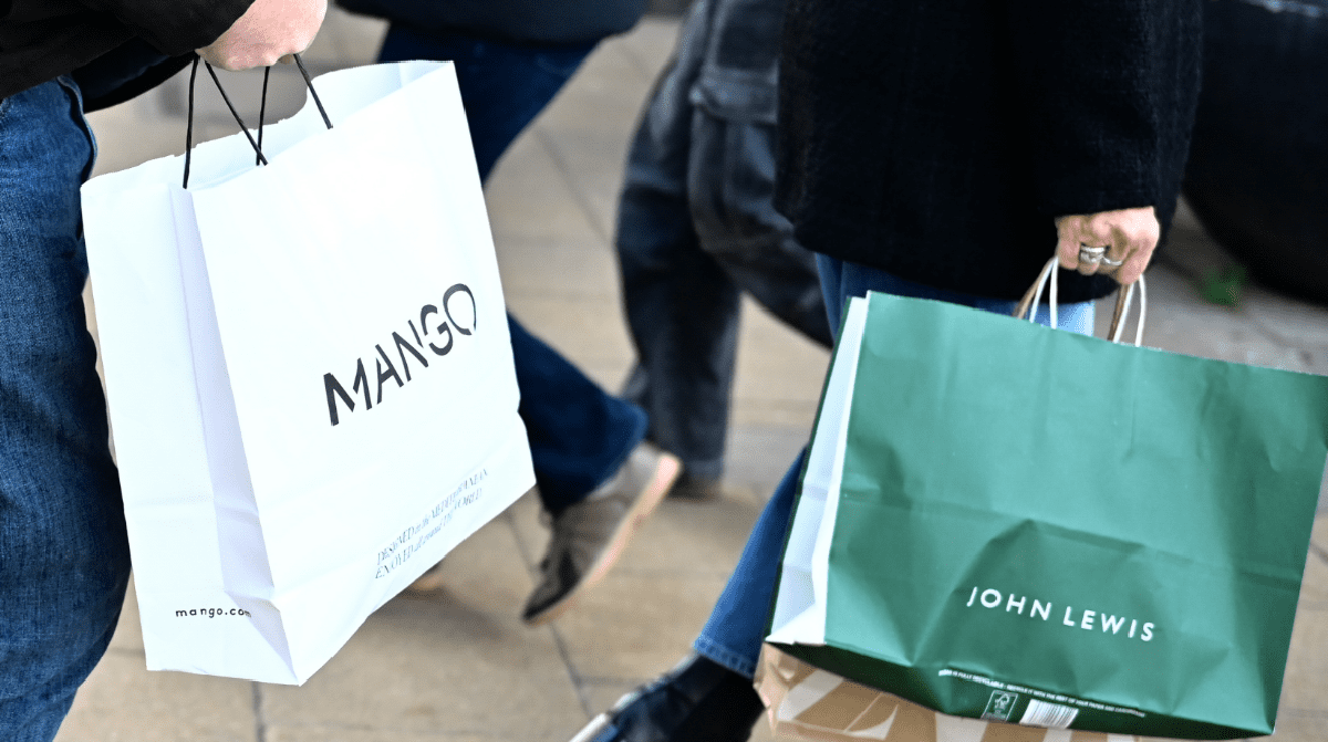 Featured image for Hold Bitcoin or XRP? Get 12% Cashback on Almost Everything Today