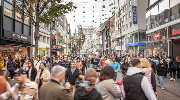 Black Friday and the Thanksgiving Effect on Crypto: Myth or Reality?