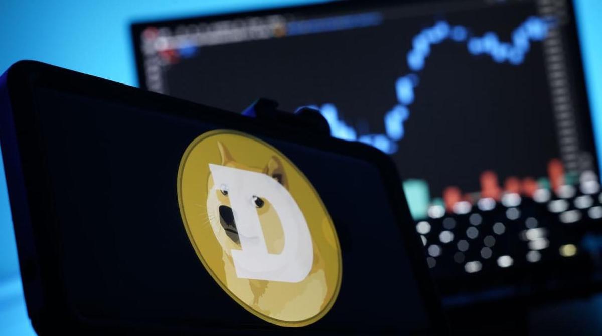 Featured image for Whales Buy 480 Million Dogecoin in Two Days