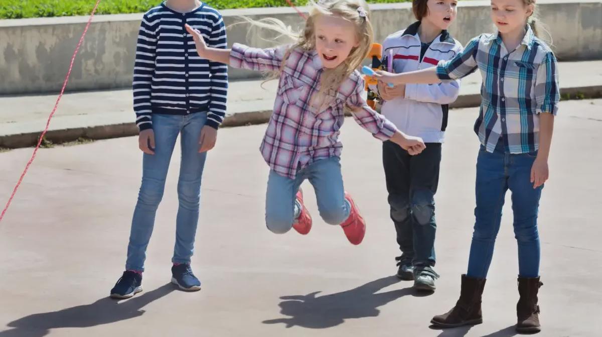 Featured image for Pocket Money Soars in 2025 – This Is What Kids Actually Get by Age