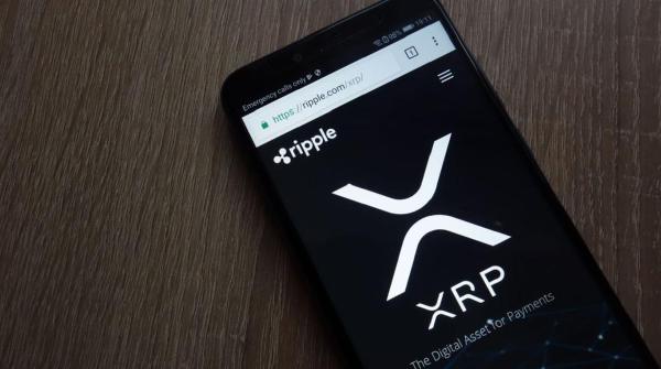 XRP ETF Breaks Records, But Price Drops: Here's What's Happening