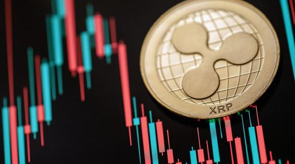 XRP Sentiment Plummets, But Analysts See Potential for Price Surge